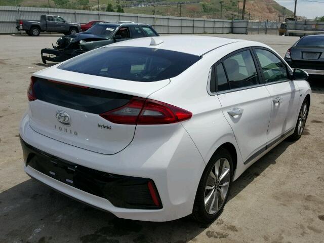 Купить HYUNDAI IONIQ LIMITED 2018 года из США (11)