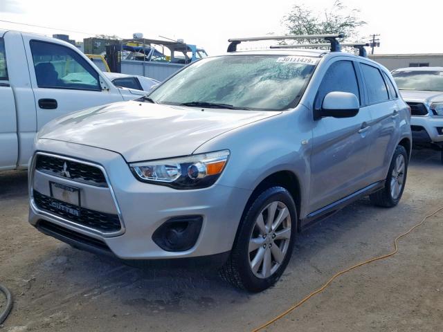 Купить MITSUBISHI OUTLANDER SPORT ES 2013 года в США