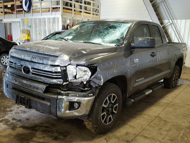 Купить TOYOTA TUNDRA DOUBLE CAB SRSR5 2017 года в США