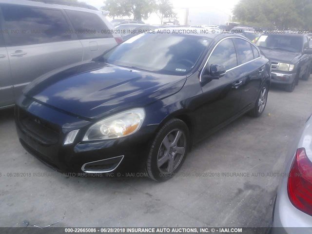 Купить VOLVO S60 T5 2012 года в США