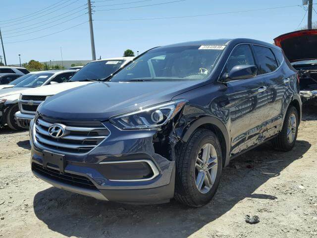 Купить HYUNDAI SANTA FE 2018 года из США