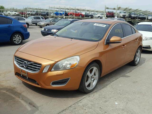 Купить VOLVO S60 T5 2012 года в США