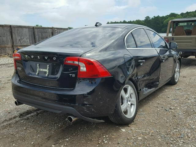 Купить VOLVO S60 T5 2012 года в США