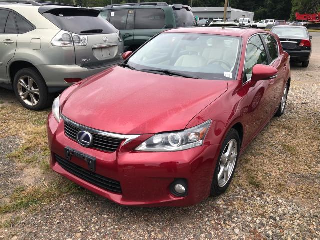 Купить Lexus CT200 2012 года в США