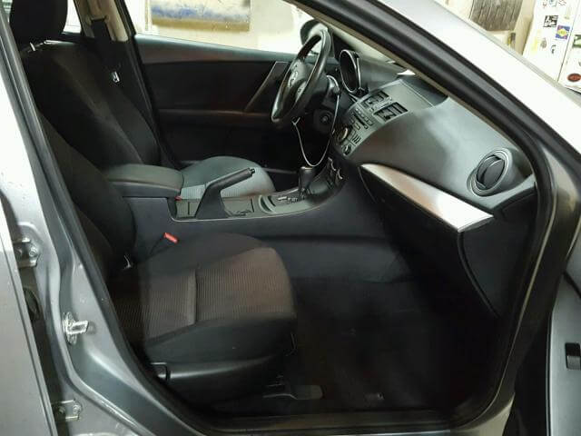 Купить MAZDA 3 I 2013 года в США