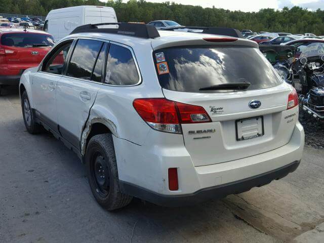 Купить SUBARU OUTBACK 2.5I 2011 года в США