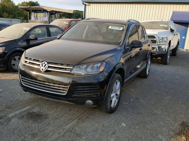 Купить VOLKSWAGEN TOUAREG V6 TDI 2014 года