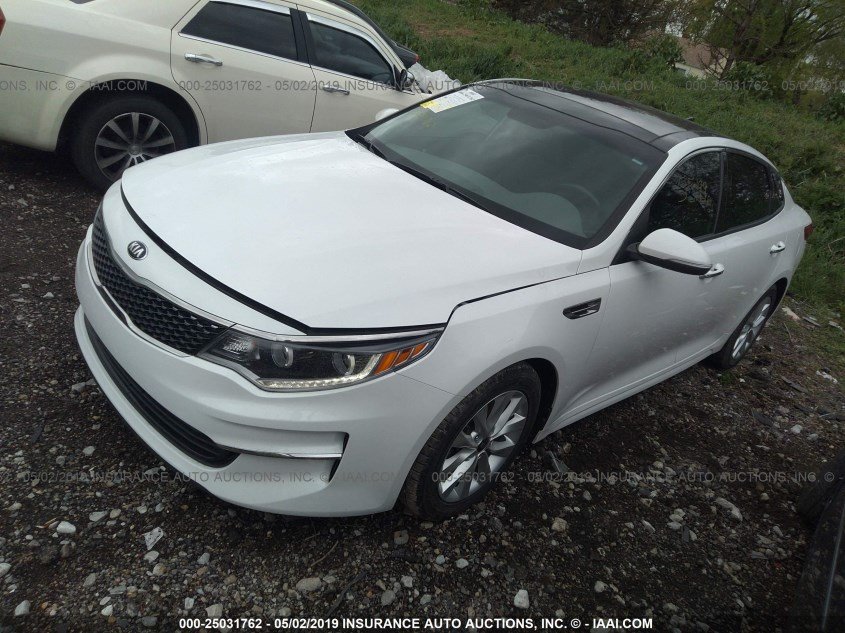 Купить белую бу KIA OPTIMA 2.4 из США