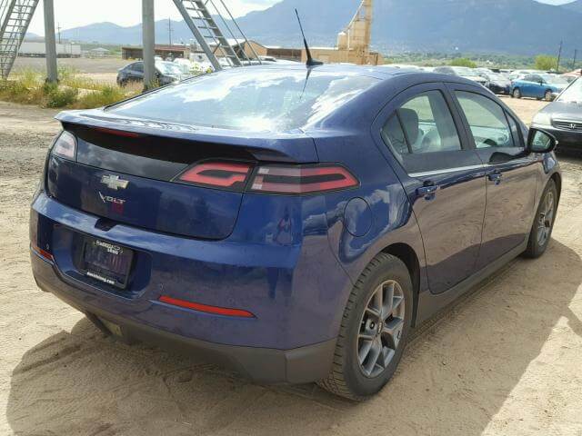 Купить CHEVROLET VOLT 2013 года