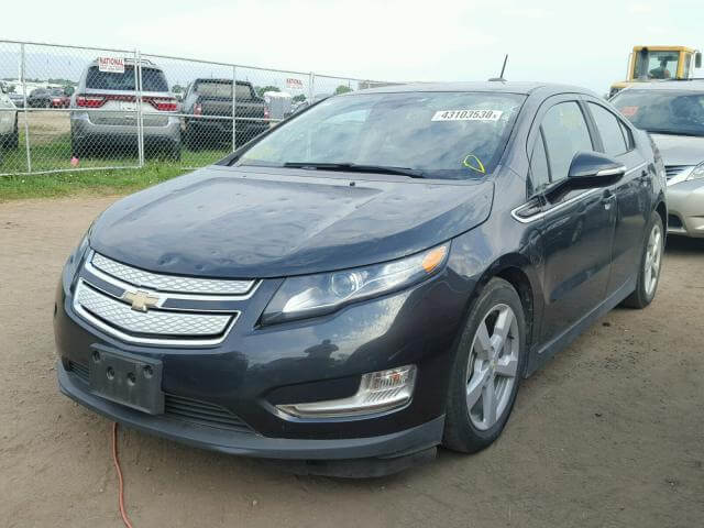 Купить CHEVROLET VOLT 2015 года