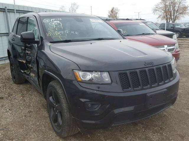 Купить JEEP GRAND CHEROKEE LAREDO 2015 года