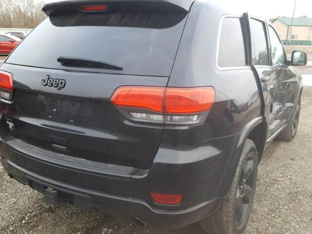 Купить JEEP GRAND CHEROKEE LAREDO 2015 года