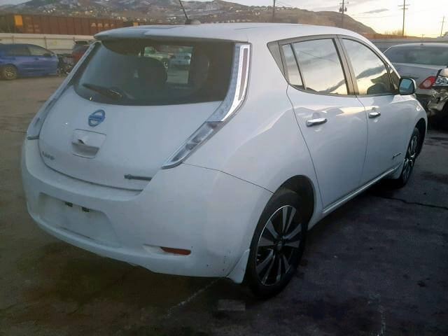 Купить NISSAN LEAF S 2015 года