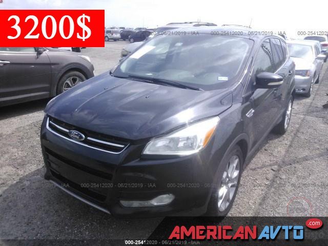 Купить Ford Escape 2013 года в США