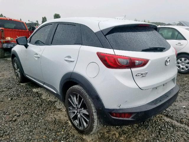 Купить белую бу MAZDA CX-3 2.0 2016 года в США