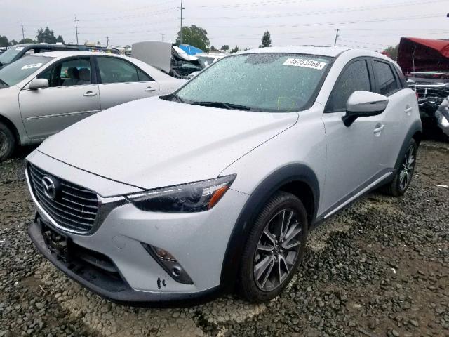 Купить белую бу MAZDA CX-3 2.0 2016 года в США