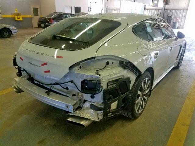 Купить белую бу PORSCHE PANAMERA 3.6 2016 года в США