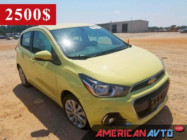 Купить бу CHEVROLET SPARK 1LT 2017 года в США