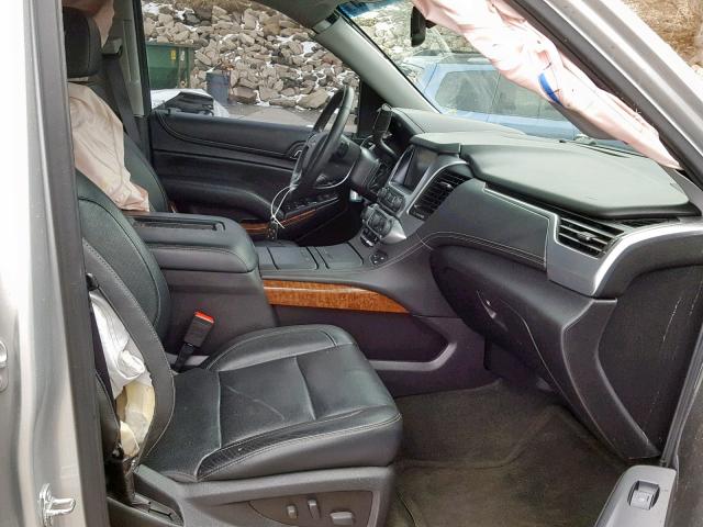 Купить бу CHEVROLET SUBURBAN 5.3 2016 года в США