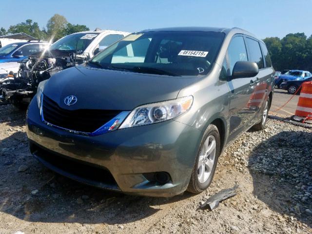 Купить бу TOYOTA SIENNA 3.5 2011 года в США