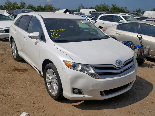 Купить белую бу TOYOTA VENZA 2.7 2013 года в США