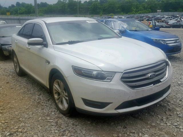 Купить бу FORD TAURUS 3.5 2015 года в США