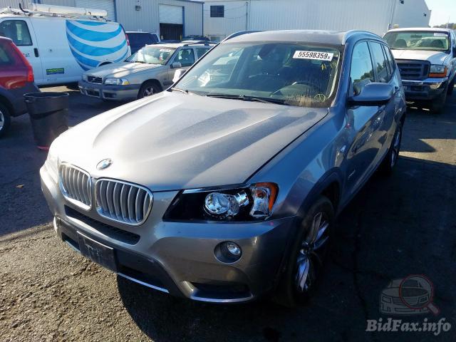 Купить бу BMW X3 2.0 2014 года в США