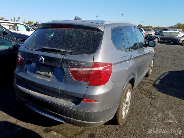 Купить бу BMW X3 2.0 2014 года в США