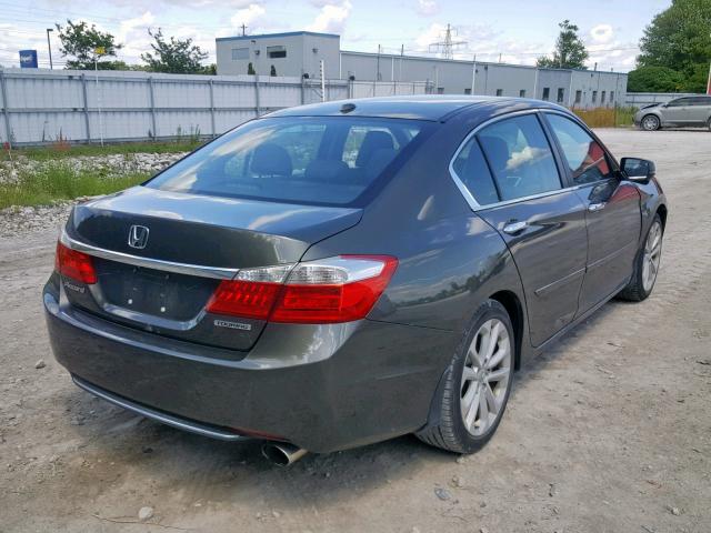 Купить бу Honda Accord 2.4 2014 года в США