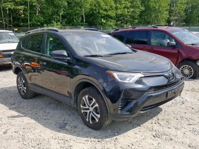 Купить бу TOYOTA RAV4 2.5 2018 года в США