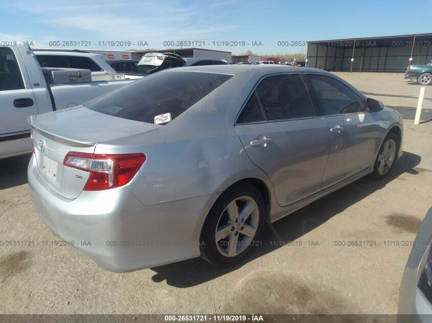 Купить TOYOTA CAMRY LSELEXLE 2.5 2014 года в США