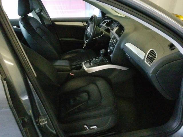 Купить бу AUDI A4 PREMIUM 2.0 2013 года в США