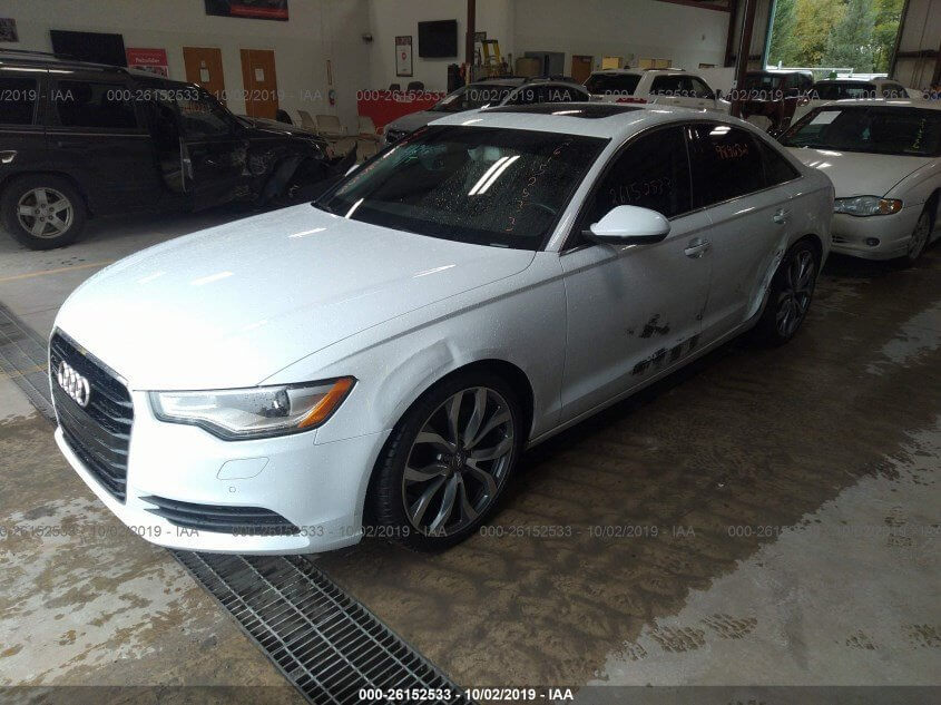 Купить бу AUDI A6 PREMIUM 2.0 2013 года в США