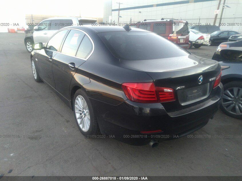 Купить бу BMW 535 3.0 2013 года в США