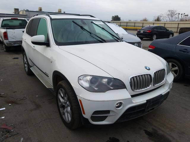 Купить бу BMW X5 XDRIVE35I 2013 года в США