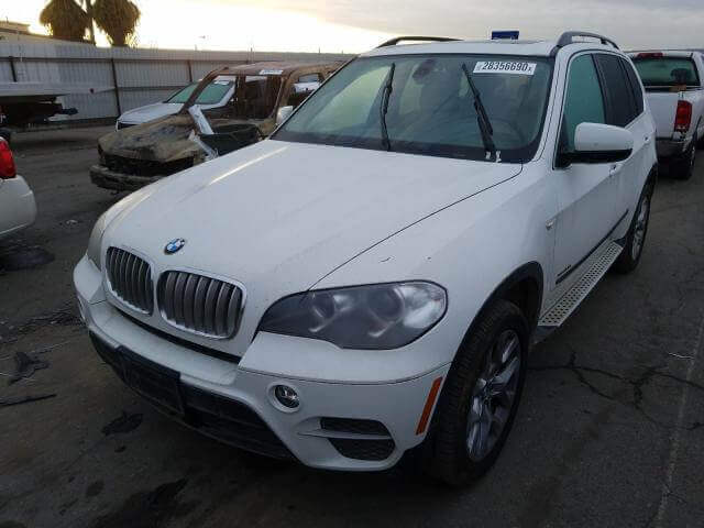 Купить бу BMW X5 XDRIVE35I 2013 года в США