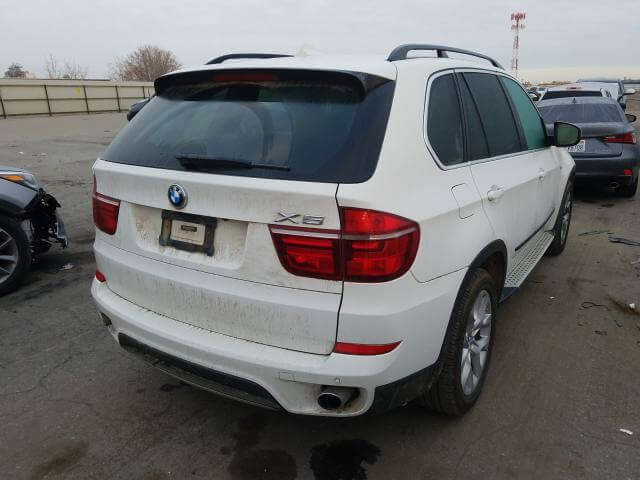 Купить бу BMW X5 XDRIVE35I 2013 года в США