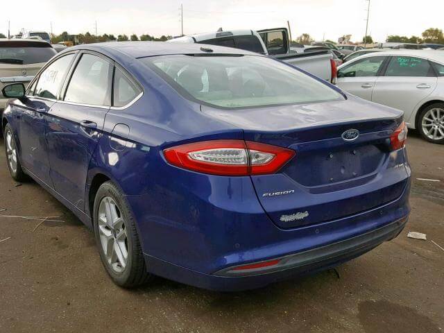 Купить бу FORD FUSION 2.5 2013 года в США