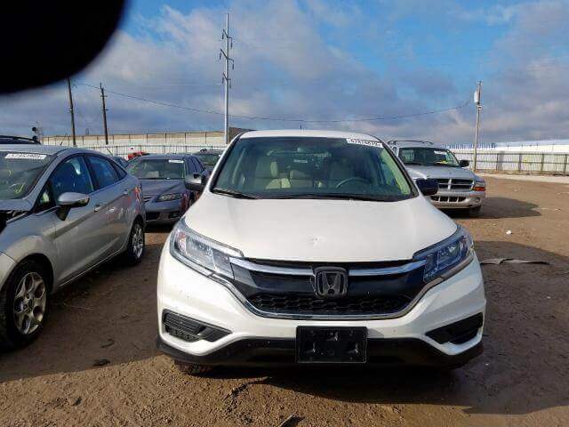 Купить бу HONDA CR-V 2.4 2016 года в США