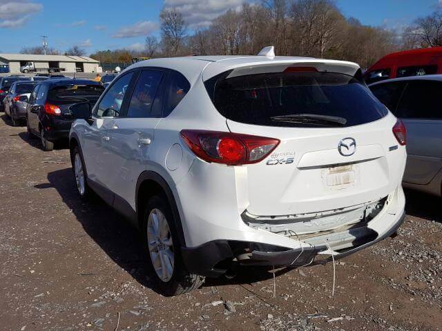 Купить бу MAZDA CX-5 GT 2013 года в США