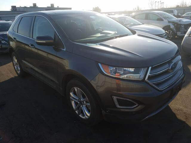 Купить бу FORD EDGE TITANIUM 2.0 2017 года в США