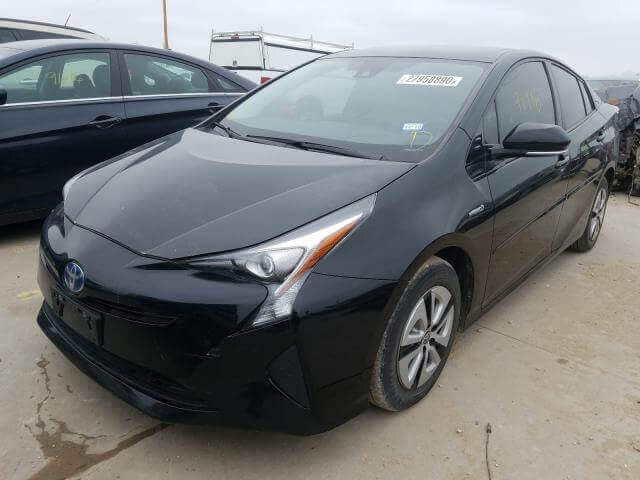 Купить бу TOYOTA PRIUS HYBRID 1.8 2017 года в США