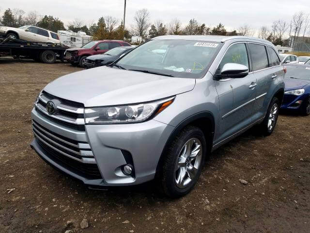 TOYOTA HIGHLANDER 3.5 2018 из США