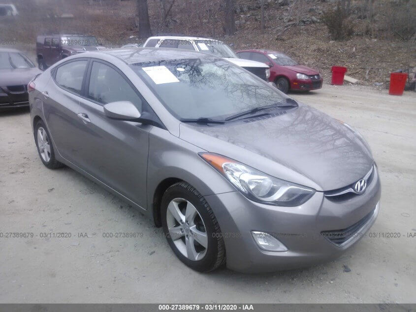 Купить HYUNDAI ELANTRA GLS 2013 года в США