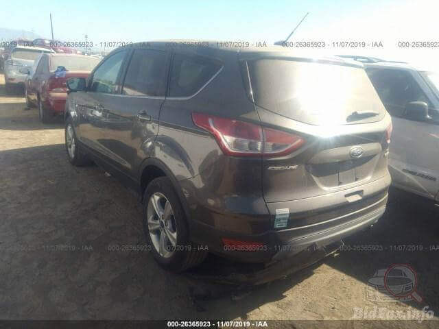 Купить б/у FORD ESCAPE 1.6 2015 года в США