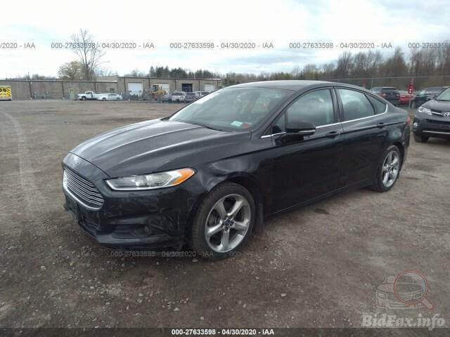 Купить бу FORD FUSION 2014 года в США