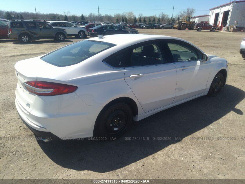 Купить б/у Ford Fusion 1.5 2020 года в США