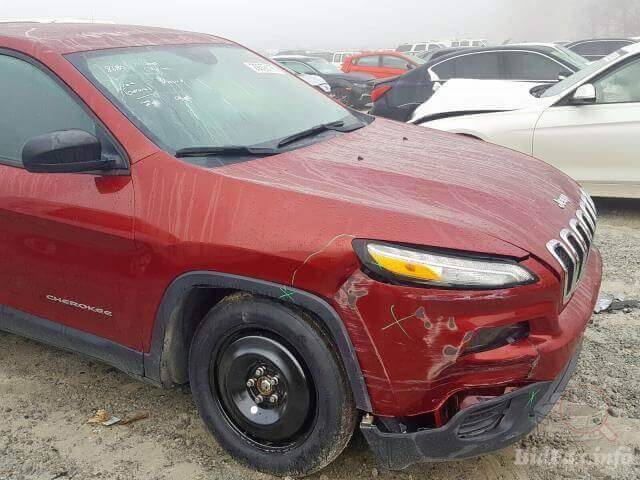 Купить б/у Jeep Cherokee 2.4 2017 года в США