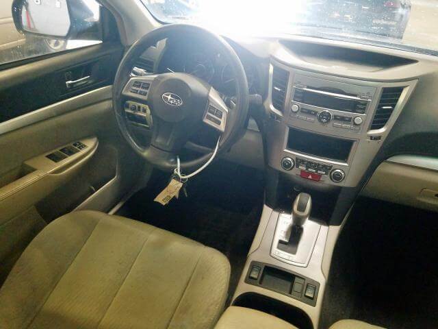 Kupit-bu-SUBARU-LEGACY-2.5I-2012-goda-v-SShA-8