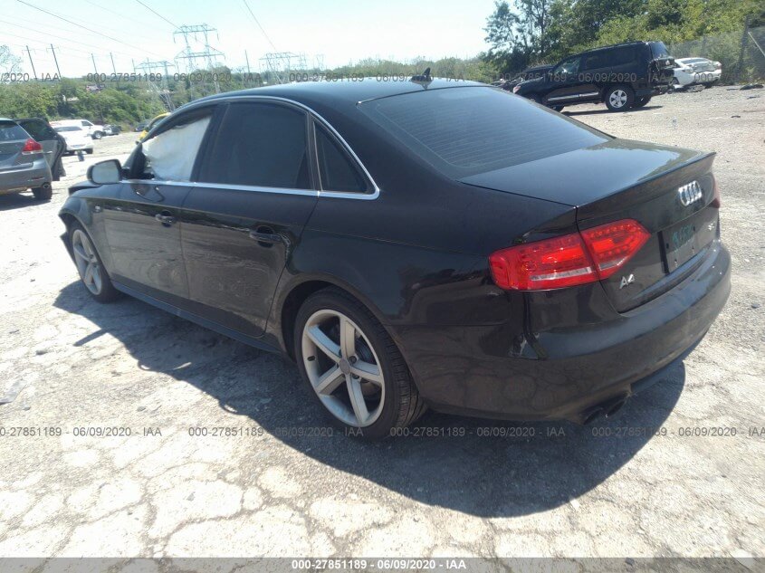 Купить бу AUDI A4 PREMIUM PLUS 2012 года В США